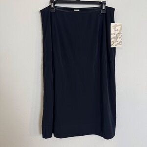 J.Jill stretchy black knee length pencil skirt